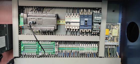 1.5 pouces machine à plier les tuyaux CNC automatique 2 Servo moteurs 2 Axe électrique tube pliant