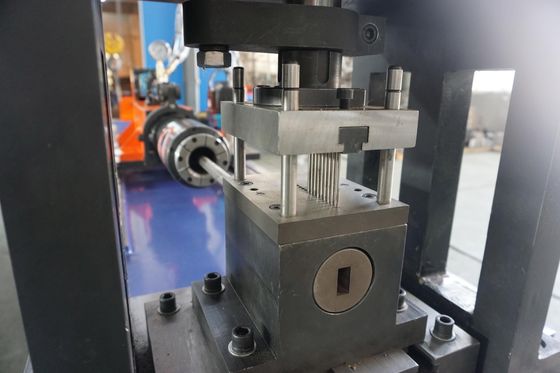 Machine de perforation automatique de trous de tuyaux CK60CNC-3 Perçage CNC de haute précision
