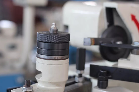 Machine à affûter automatiquement la lame de scie à 4200 tours par minute