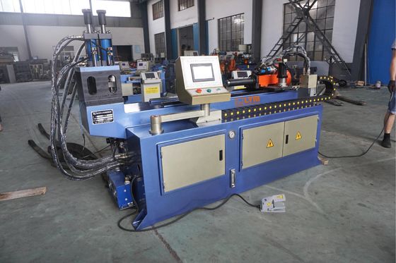 CK40CNC Machine de perforation de trous de tuyaux à haute précision CNC perforation automatique de barres