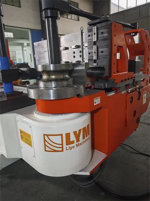 DW130CNC10A3S-T machine automatique de pliage de tubes CNC de 5,5 pouces 10 axes avec pliage par poussée